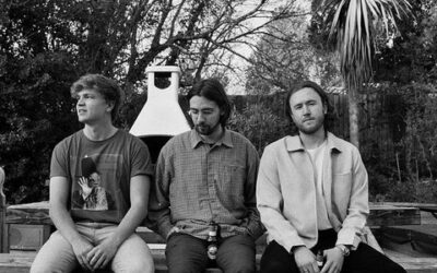 Press Play: Catching Mangoes