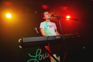 Out and About With....Jessie Reid 3 Ellie Williams Sunflower Lounge PReynolds 1