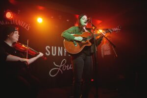 Out and About With....Jessie Reid 9 Jessie Reid Sunflower Lounge PReynolds 2