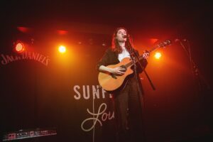 Out and About With....Jessie Reid 5 Midge Sunflower Lounge PReynolds 2